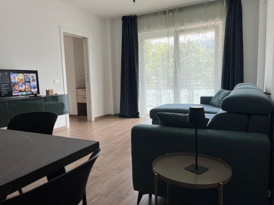 Sn Sunny Suite L'Aquila Bagian luar foto