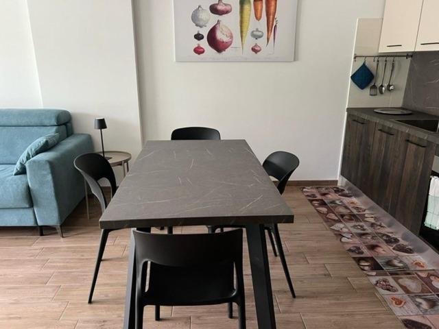 Sn Sunny Suite L'Aquila Bagian luar foto